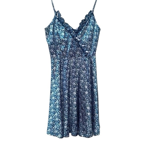 2/$30 Avery Velvet Flare Mini Spaghetti Strap Floral Surplice Dress Size Large - Picture 4 of 8